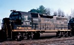 Seaboard System GP40 #6780, eventually lost its prime mover and became CSX Road Slug #2333, 